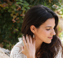 טעינת תמונה בתצוגת גלריה, עגילי טנריף מונסטון