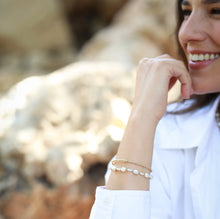 טעינת תמונה בתצוגת גלריה, צמיד ביג שילה פנינה לבנה